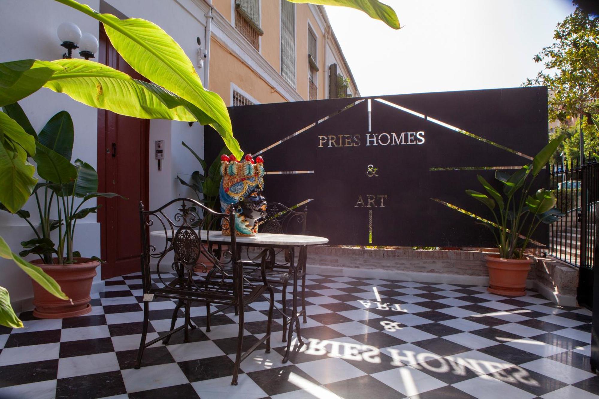 Pries Homes - Little Lotus Малага Экстерьер фото